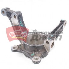 Кулак поворотный правый