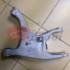 Рычаг задней подвески нижний правый Voyah