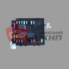 Блок предохранителей в сборе (под торпедой) (дизель)