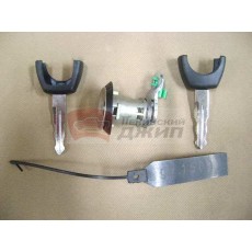 Выключатель замка (личинка) левой двери с ключом  hover