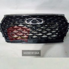 РЕШЕТКА РАДИАТОРА 2WD с отверстием под камеру (темный хром молдинг) Tiggo 7PRO MAX ORIGINAL