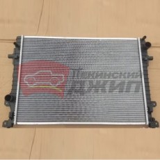 радиатор охлаждения (ДВС) EMGRAND