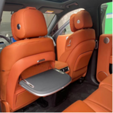 Столик 2го ряда LIXIANG L9