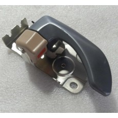 Ручка салонная левая