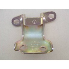 петля передней двери левой( верхний)Admiral