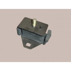 подушка двигателя