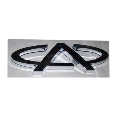 Эмблема на решетку радиатора