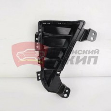 Решетка пер. бамп. прав. Geely Coolray