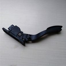 Педаль газа