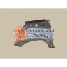 Брызговик моторного отсека правый hover