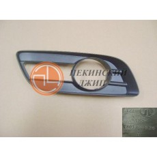 Рамка противотуманной фары правая hover h5