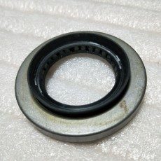 сальник привода левый