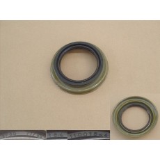 Сальник кулака поворотного внутренний