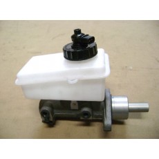 Цилиндр тормозной главный