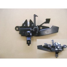 Замок капота