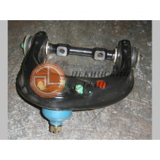 Верхний рычаг передней подвески правый