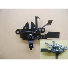 Замок капота